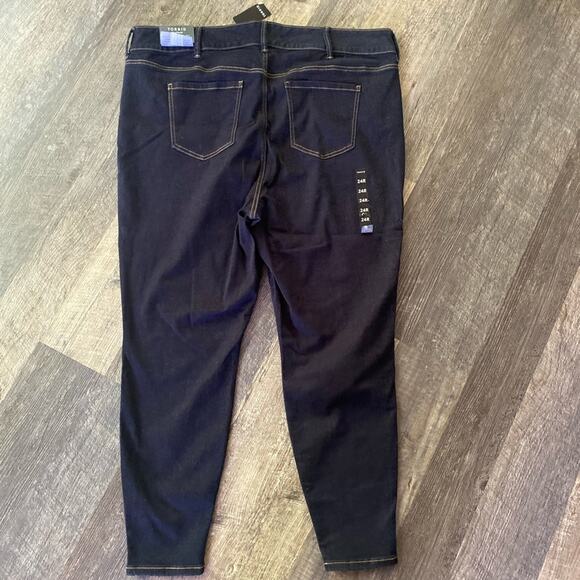 Torrid Super Soft High Rise Jegging - Picture 12 of 13